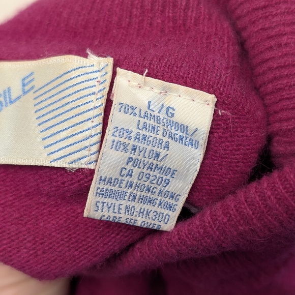 Vintage Lambswool Angora Turtleneck Sweater, Raspberry, Size L - Picture 9 of 11